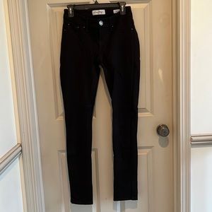 Women’s black stretch jeans